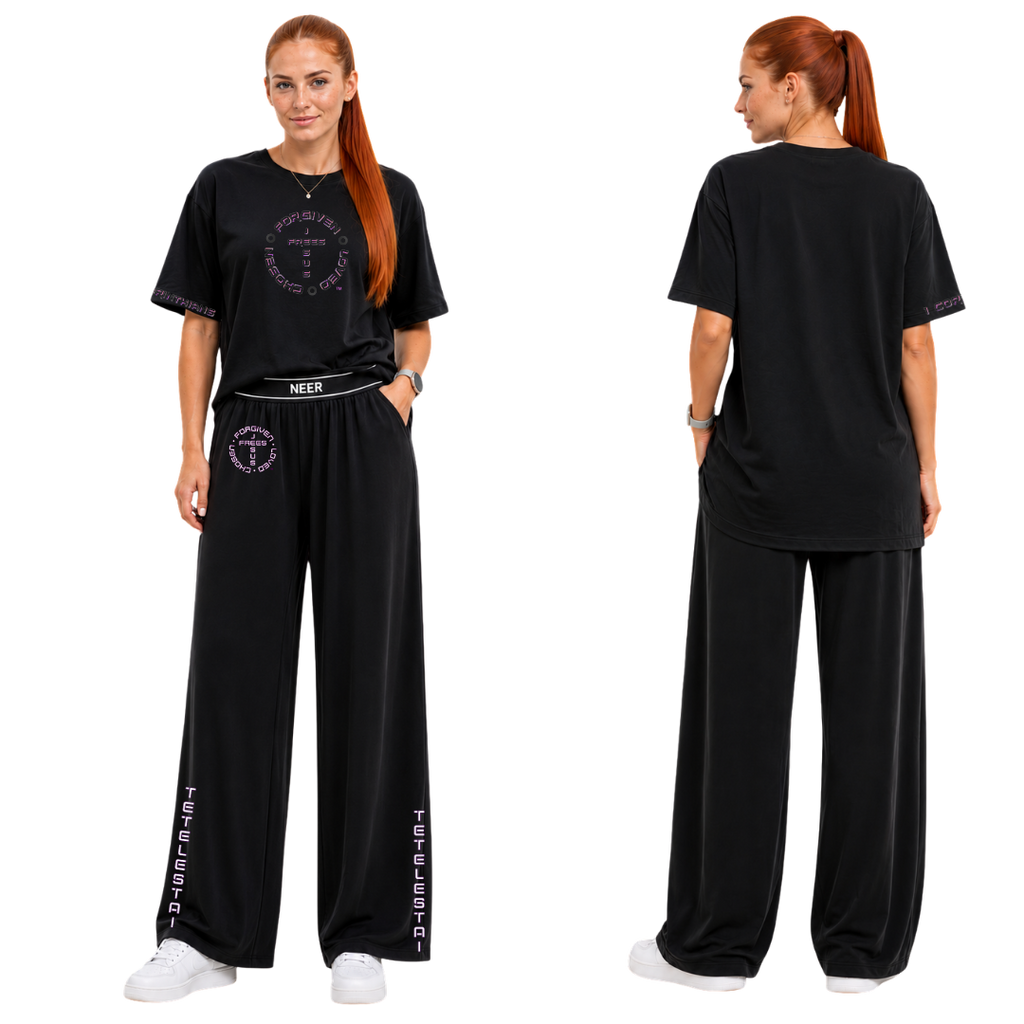 Jesus Frees - SICU Oversized Short Sleeve Women's Shirt - 1 Corinthians 13:4 - Font 126 Pink & Black