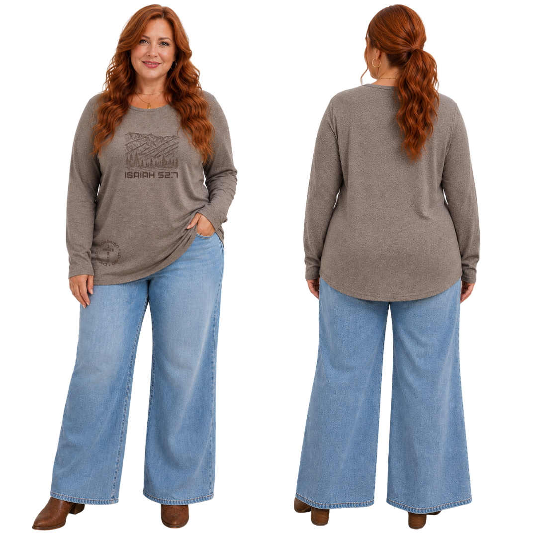 JOELL WOMEN'S LONG SLEEVE CREW NECK SHIRT - MONTANA MOUNTAINS FONT 49 BROWN