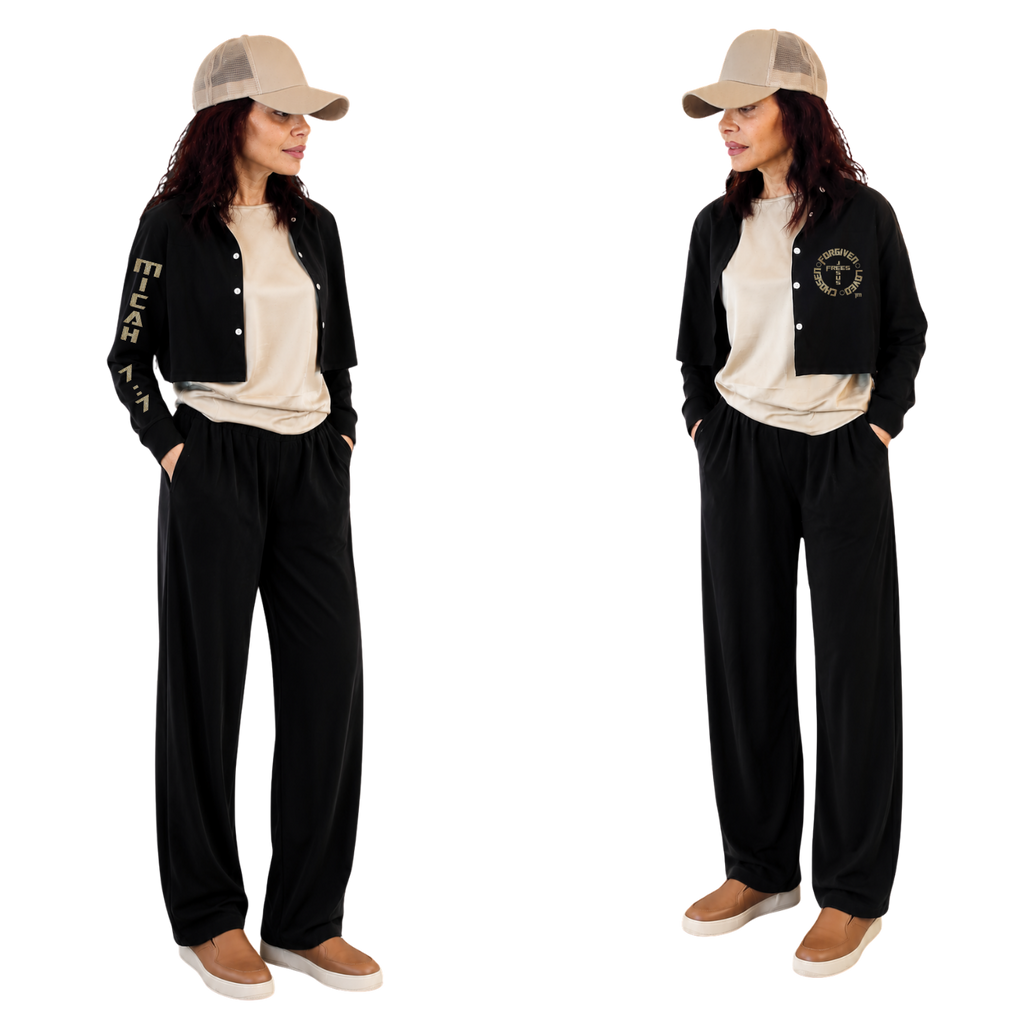 Jesus Frees | Cropped Lite Long Sleeve Summer Jacket | Font 153 Gold