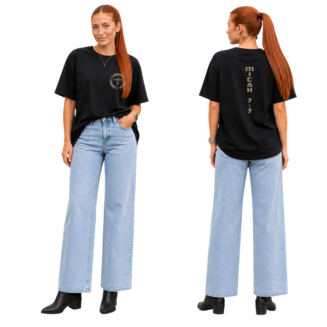 Jesus Frees - SICU Oversized Short Sleeve Women's Shirt - Font 153 Gold